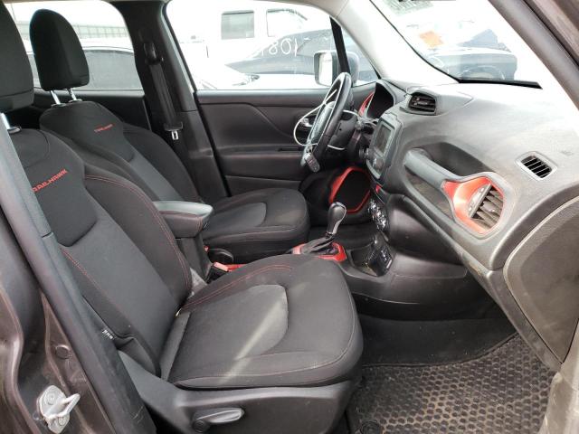 Photo 5 from auction – 2017 JEEP RENEGADE T with VIN ZACCJBCB2HPE63038