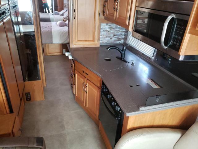صورة رقم 9 من المزاد - 2004 FLEETWOOD DISCOVERY مع VIN 4UZAAHDC44CN30685