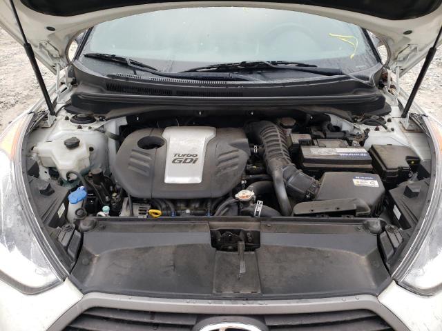 Photo 7 from auction – 2016 HYUNDAI VELOSTER T with VIN KMHTC6AE6GU292043