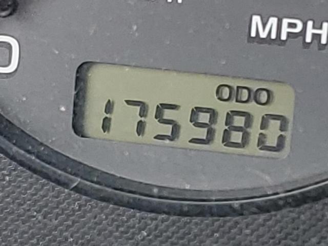 Photo 8 from auction – 2000 SUBARU LEGACY L with VIN 4S3BH6357Y7305641