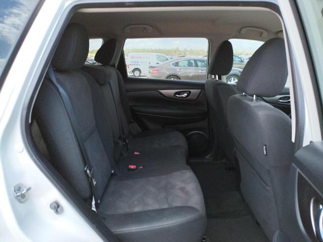 Photo 6 from auction – 2016 NISSAN ROGUE S with VIN KNMAT2MT8GP723303