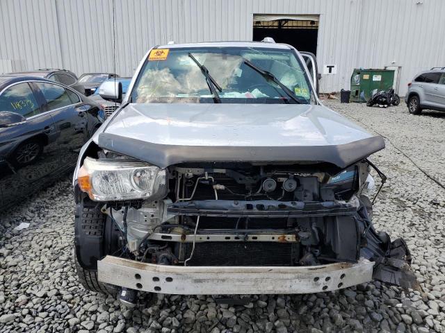 Photo 7 from auction – 2010 TOYOTA 4RUNNER SR with VIN JTEBU5JR0A5012947
