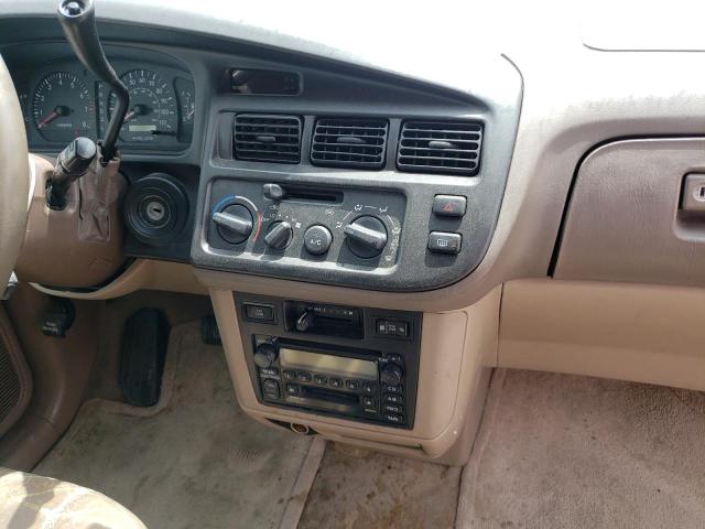 Photo 9 from auction – 2000 TOYOTA SIENNA LE with VIN 4T3ZF13C4YU263777