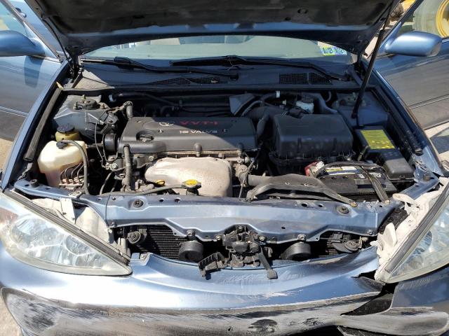 Photo 7 from auction – 2004 TOYOTA CAMRY LE with VIN 4T1BE32K94U940429