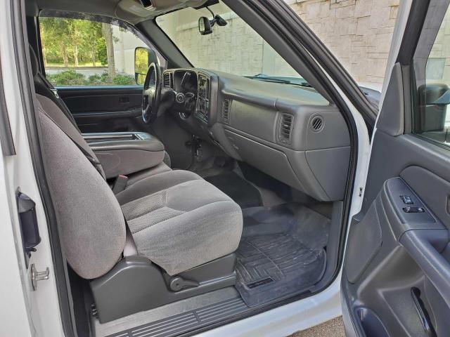 Photo 5 from auction – 2006 CHEVROLET SILVERADO with VIN 1GCEC19T56Z138265