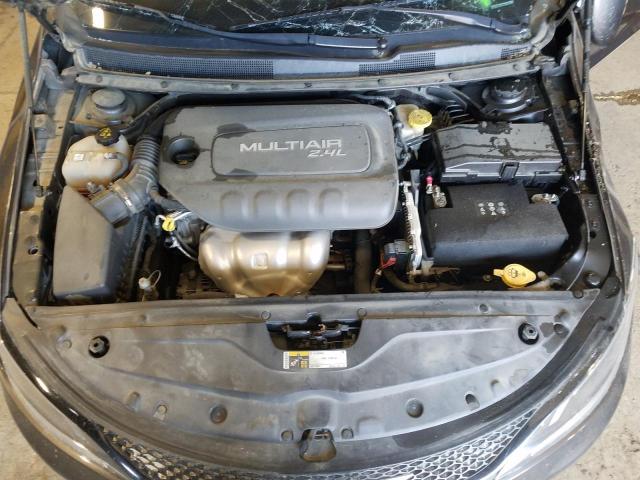 Photo 7 from auction – 2015 CHRYSLER 200 S with VIN 1C3CCCBB4FN691151