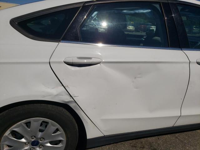 Photo 10 from auction – 2013 FORD FUSION 4D with VIN 3FA6P0G70DR243831