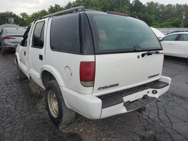Photo 3 from auction – 2002 CHEVROLET BLAZER with VIN 1GNCS13W72K144768