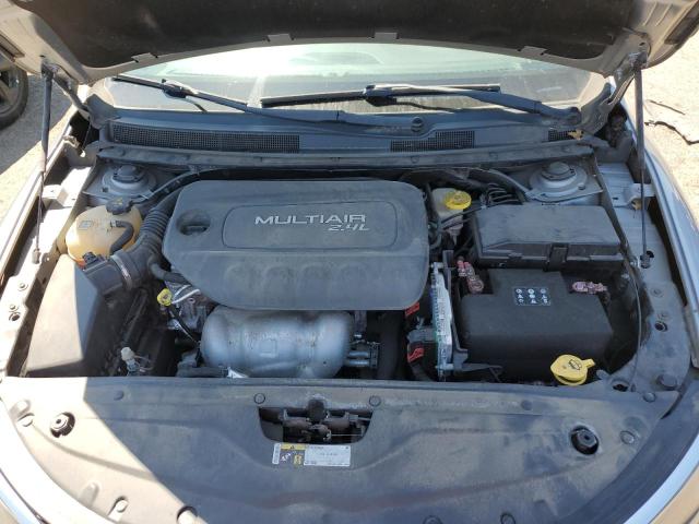 Photo 7 from auction – 2015 CHRYSLER 200 LIMITE with VIN 1C3CCCAB6FN569926
