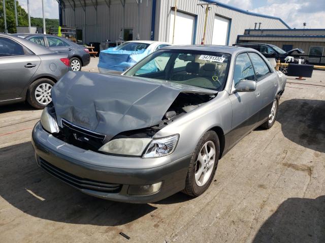 Photo 2 from auction – 2000 LEXUS ES 300 with VIN JT8BF28G3Y5093307