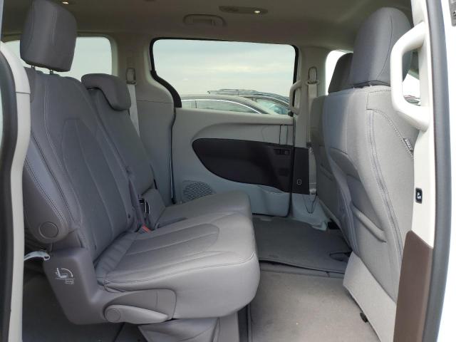 Photo 6 from auction – 2017 CHRYSLER PACIFICA T with VIN 2C4RC1DG0HR552241