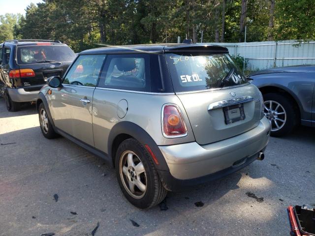 Photo 3 from auction – 2007 MINI COOPER with VIN WMWMF33577TT55486