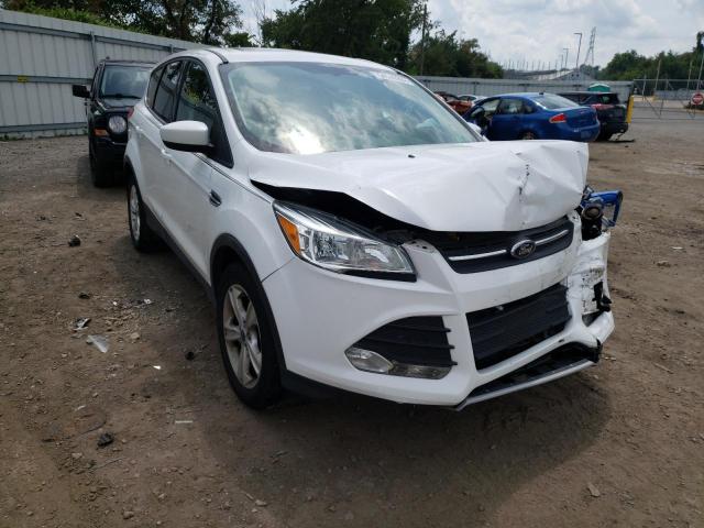 FORD ESCAPE SE 2015 with VIN 1FMCU9G99FUA05785 - Photo from auction
