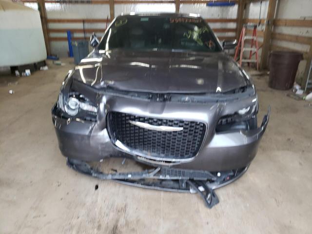 Photo 9 from auction – 2018 CHRYSLER 300 S with VIN 2C3CCABG3JH296024