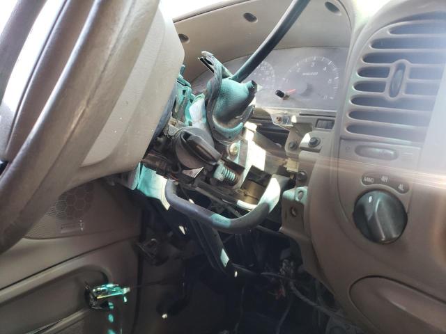 Photo 9 from auction – 2000 FORD EXPEDITION with VIN 1FMPU16L4YLC26400