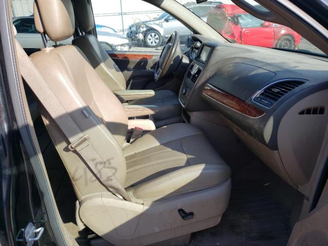 Photo 5 from auction – 2013 CHRYSLER TOWN & COU with VIN 2C4RC1CG3DR534084