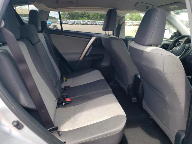 Photo 6 from auction – 2015 TOYOTA RAV4 LE with VIN JTMBFREV3FD119940