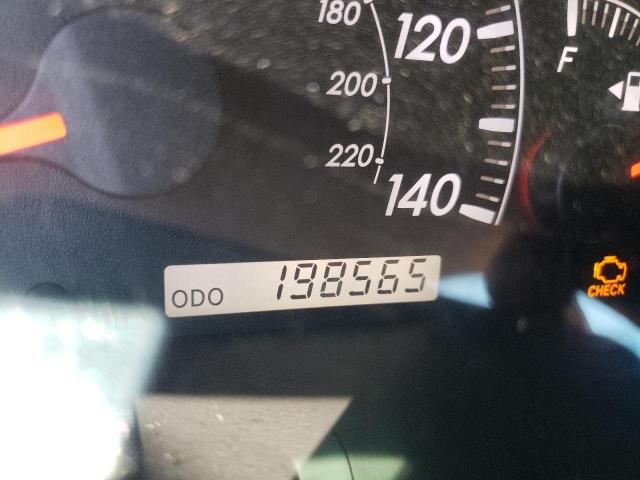 Photo 8 from auction – 2005 TOYOTA CAMRY LE with VIN 4T1BE30K65U001064
