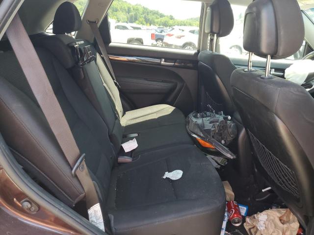 Photo 6 from auction – 2014 KIA SORENTO LX with VIN 5XYKTCA61EG454439