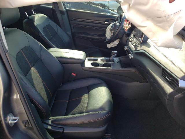 Photo 5 from auction – 2019 NISSAN ALTIMA SR with VIN 1N4BL4CV7KC155201