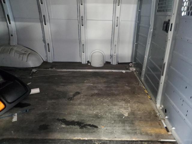 Photo 6 from auction – 2017 CHEVROLET EXPRESS G2 with VIN 1GCWGAFF7H1149339