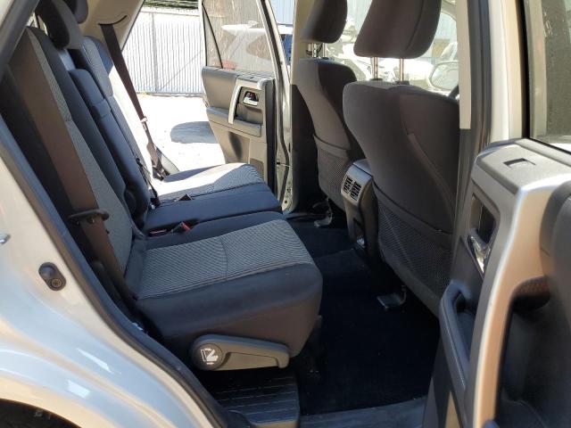Photo 6 from auction – 2022 TOYOTA 4RUNNER SR with VIN JTEMU5JR9N6021039
