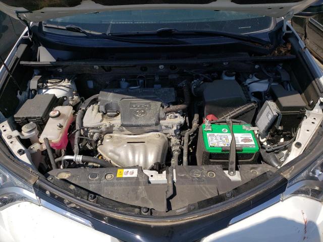 Photo 7 from auction – 2017 TOYOTA RAV4 LE with VIN JTMBFREV3HJ125967
