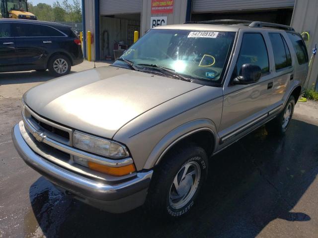 Photo 2 from auction – 1998 CHEVROLET BLAZER with VIN 1GNDT13W5W2200536