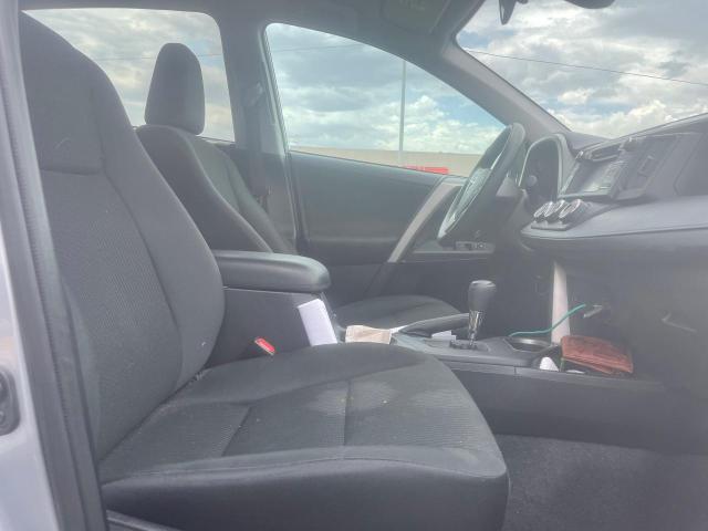 Photo 5 from auction – 2017 TOYOTA RAV4 LE with VIN 2T3ZFREV0HW320554