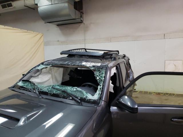Photo 9 from auction – 2019 TOYOTA 4RUNNER SR with VIN JTEBU5JR8K5704908