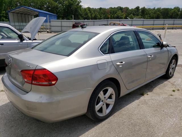 Photo 4 from auction – 2012 VOLKSWAGEN PASSAT SE with VIN 1VWBN7A3XCC093525