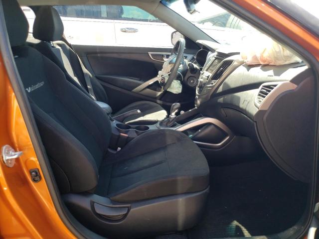 Photo 5 from auction – 2014 HYUNDAI VELOSTER with VIN KMHTC6ADXEU184691