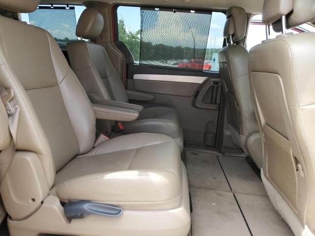 Photo 6 from auction – 2011 VOLKSWAGEN ROUTAN SE with VIN 2V4RW3DG0BR717138