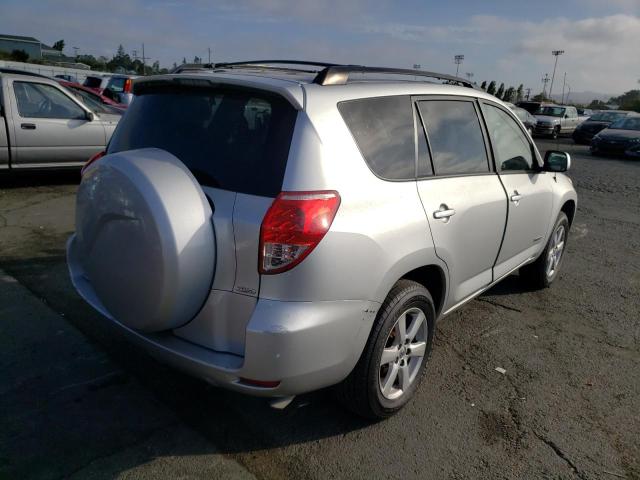 Photo 4 from auction – 2006 TOYOTA RAV4 LIMIT with VIN JTMBD31V465028484