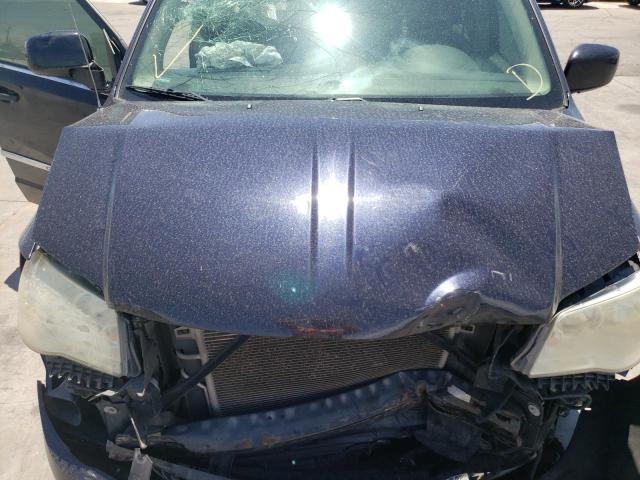 Photo 7 from auction – 2011 CHRYSLER TOWN & COU with VIN 2A4RR8DG9BR669423