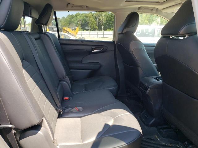Photo 6 from auction – 2021 TOYOTA HIGHLANDER with VIN 5TDGBRCH4MS521675
