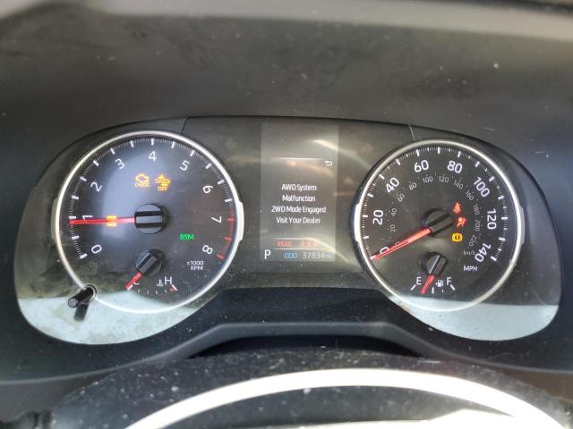 Photo 8 from auction – 2020 TOYOTA RAV4 LE with VIN JTMG1RFV3LD060922