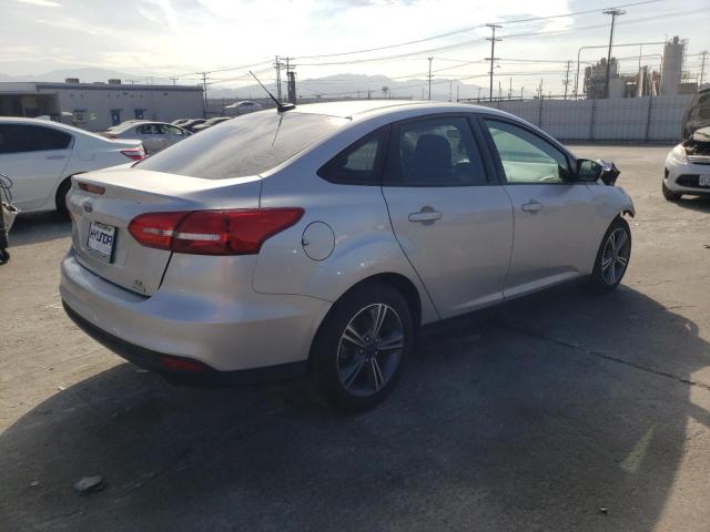 Photo 4 from auction – 2017 FORD FOCUS SE with VIN 1FADP3FE1HL284921