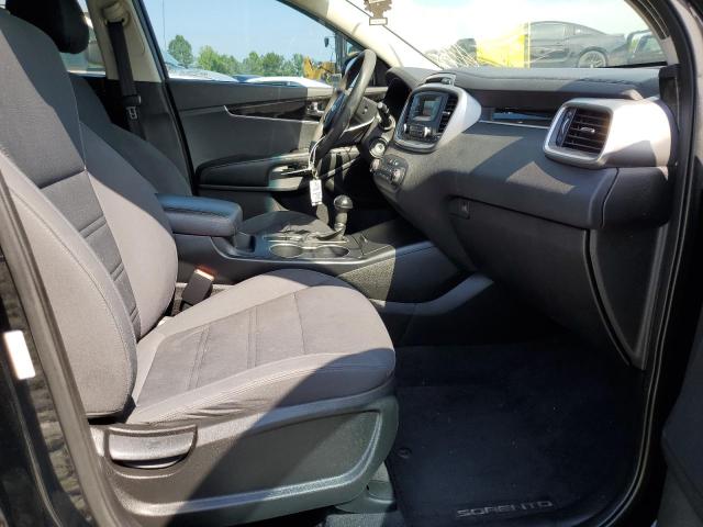 Photo 5 from auction – 2016 KIA SORENTO LX with VIN 5XYPG4A35GG070723