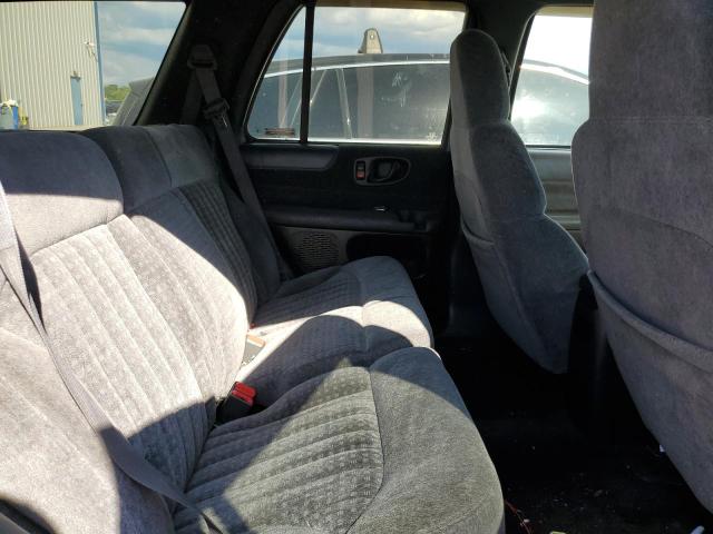 Photo 6 from auction – 1999 CHEVROLET BLAZER with VIN 1GNCS13W5X2179820