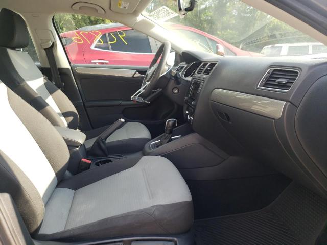 Photo 5 from auction – 2017 VOLKSWAGEN JETTA S with VIN 3VW2B7AJXHM251939