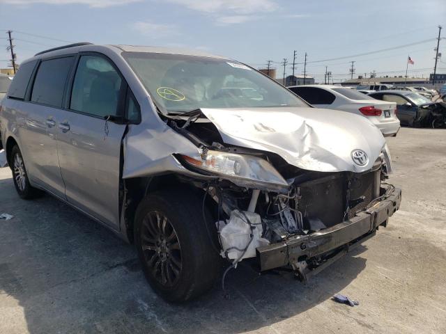 Photo 9 from auction – 2017 TOYOTA SIENNA XLE with VIN 5TDYZ3DC6HS872075