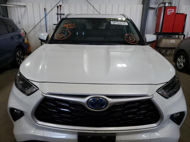 Photo 9 from auction – 2022 TOYOTA HIGHLANDER with VIN 5TDHBRCH2NS547116