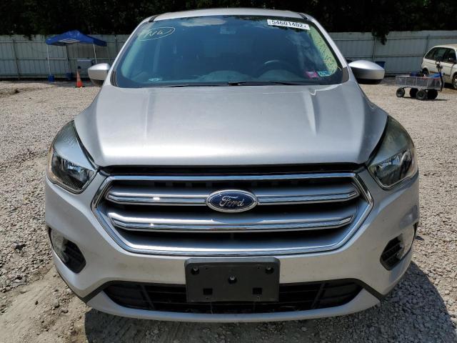 Photo 9 from auction – 2017 FORD ESCAPE SE with VIN 1FMCU9GD5HUC44614