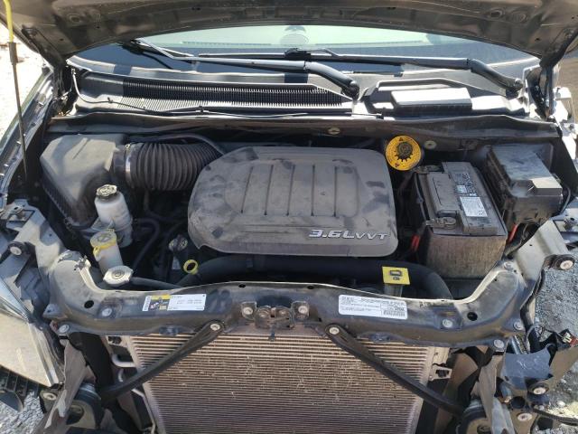 Photo 7 from auction – 2016 CHRYSLER TOWN & COU with VIN 2C4RC1HG8GR255453