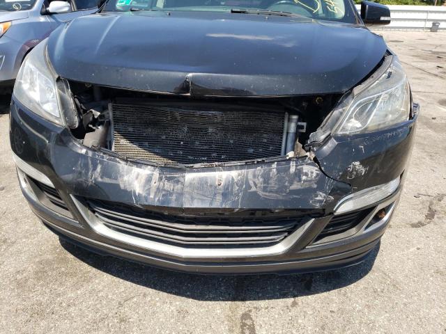 Photo 9 from auction – 2017 CHEVROLET TRAVERSE L with VIN 1GNKVHKDXHJ136741