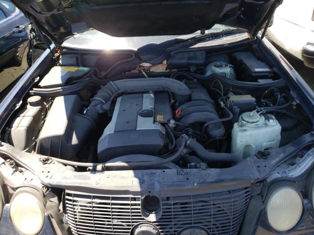 Photo 7 from auction – 1996 MERCEDES-BENZ E 320 with VIN WDBJF55F7TJ023365