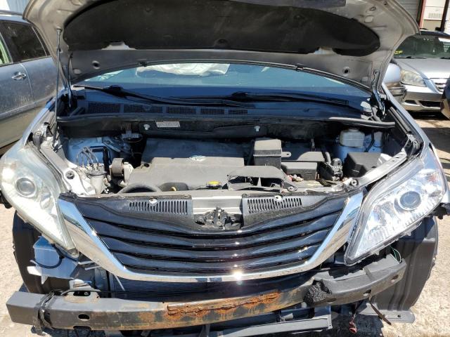 Photo 7 from auction – 2014 TOYOTA SIENNA LE with VIN 5TDKK3DC6ES435215