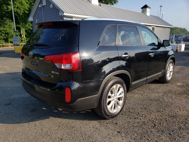Photo 4 from auction – 2015 KIA SORENTO EX with VIN 5XYKUDA76FG656478