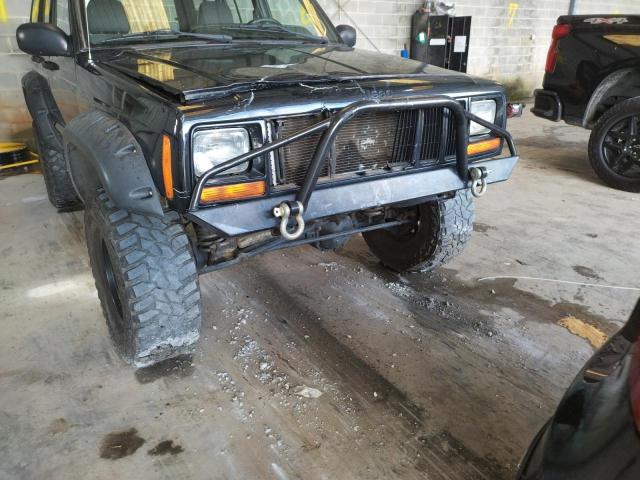 Photo 9 from auction – 2000 JEEP CHEROKEE C with VIN 1J4FF58S5YL158415